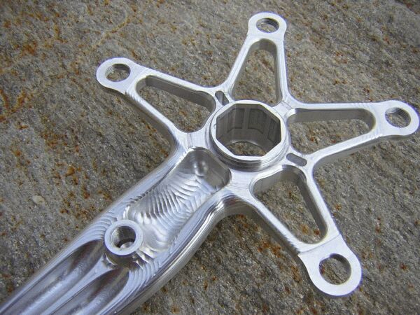 エルテ、ERTE E-Bones QRC